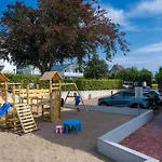 Sassnitz - Meerblick, Terrasse, Sauna, Fitness - Fewo Silbermoewe * 萨斯尼茨