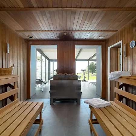 - Meerblick, Terrasse, Sauna, Fitness - Silbermoewe *